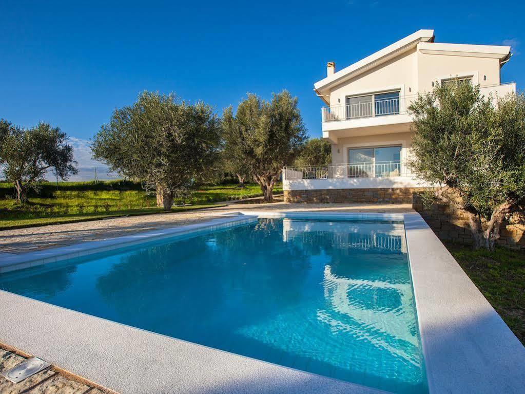 Abelia Luxurious Villas Finikúnda Kültér fotó